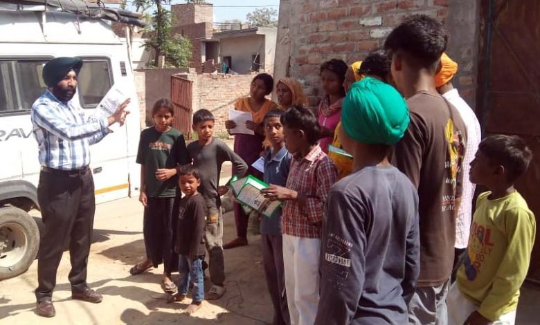 ਬੱਚਿਆਂ ਦੀ ਸੁਰੱਖਿਆ ਸਬੰਧੀ ਜ਼ਿਲ੍ਹੇ ਦੇ 40 ਪਿੰਡਾਂ ਵਿੱਚ ਜਾ ਕੇ ਲੋਕਾਂ ਨੂੰ ਕੀਤਾ ਗਿਆ ਜਾਗਰੂਕ ਬੱਚਿਆਂ ਦੀ ਸੁਰੱਖਿਆ ਸਬੰਧੀ ਜ਼ਿਲ੍ਹੇ ਦੇ 40 ਪਿੰਡਾਂ ਵਿੱਚ ਜਾ ਕੇ ਲੋਕਾਂ ਨੂੰ ਕੀਤਾ ਗਿਆ ਜਾਗਰੂਕ
