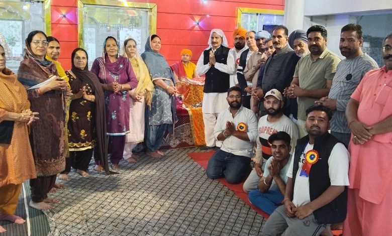 ਸ਼੍ਰੀ ਅਖੰਡ ਰਮਾਇਣ ਸੇਵਾ ਸੰਮਤੀ ਬਜੀਦਪੁਰ ਵੱਲੋਂ ਕਰਵਾਈ ਜਾ ਰਹੀ ਹੈ ਸ਼੍ਰੀ ਰਾਮ ਕਥਾ