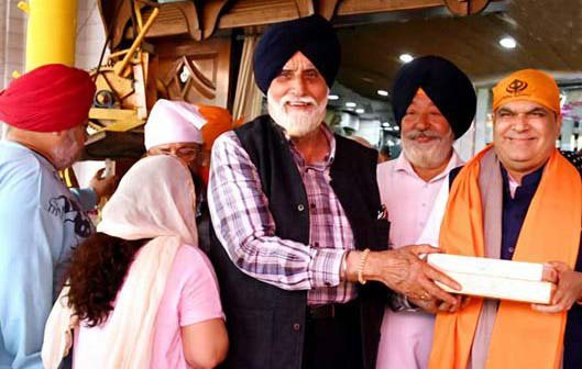 MP ਸੰਜੀਵ ਅਰੋੜਾ ਨੇ ਗੁਰਦੁਆਰਾ ਸ਼ਹੀਦ ਬਾਬਾ ਦੀਪ ਸਿੰਘ ਜੀ ਵਿਖੇ ਮੱਥਾ ਟੇਕਿਆ, ਲੁਧਿਆਣਾ ਦੀ ਖੁਸ਼ਹਾਲੀ ਲਈ ਅਰਦਾਸ ਕੀਤੀ