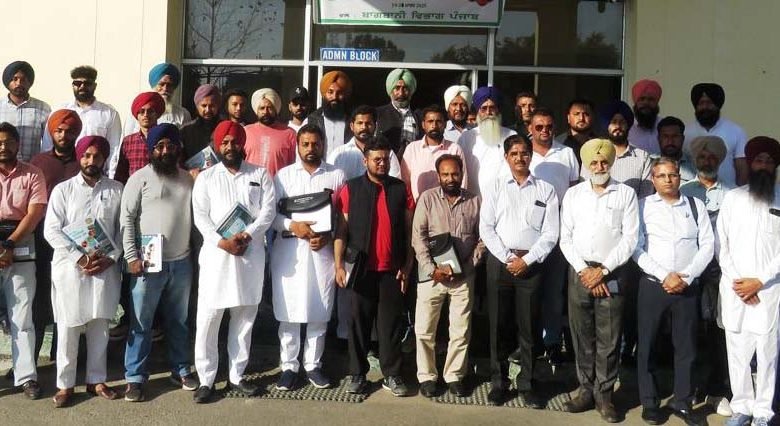 ਤਿੰਨ ਦਿਨਾਂ ਕੋਰਸ ਦੌਰਾਨ ਕਿਸਾਨਾਂ ਨੂੰ ਸਬਜ਼ੀਆਂ ਦੀ ਸੁਰੱਖਿਅਤ ਖੇਤੀ ਸਬੰਧੀ ਦਿੱਤੀ ਸਿਖ਼ਲਾਈ