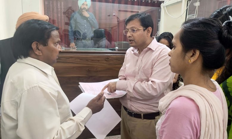 सब रजिस्ट्रार कार्यालयों में क्रांतिकारी ढांचागत और अन्य सुधारों को लागू करके मोहाली राज्य का नेतृत्व करेगा : अतिरिक्त मुख्य सचिव अनुराग वर्मा