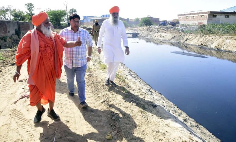 ਰਾਜ ਸਭਾ ਮੈਂਬਰ ਸੰਤ ਸੀਚੇਵਾਲ ਵੱਲੋਂ ਜਲੰਧਰ ਦੇ ਟਰੀਟਮੈਂਟ ਪਲਾਂਟਾਂ ਦਾ ਅਚਨਚੇਤ ਦੌਰਾ