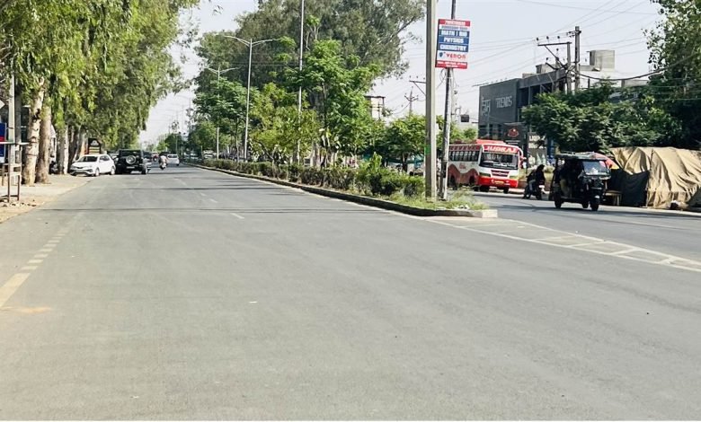 ਪਾਰਾ 40 ਤੋਂ ਹੋਇਆ ਪਾਰ, ਗਰਮੀ ਕਾਰਨ ਸੜਕਾਂ ਤੋਂ ਗ਼ਾਇਬ ਹੋਏ ਲੋਕ