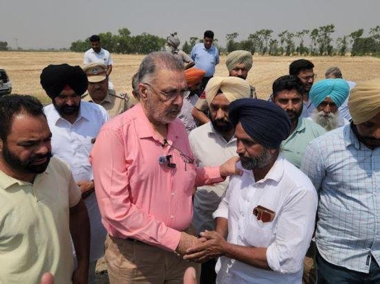 ਕਣਕ ਦੇ ਨਾੜ ਨੂੰ ਅੱਗ ਲੱਗਣ ਕਾਰਨ ਝੁਲਸੇ ਵਿਅਕਤੀਆਂ ਦਾ ਇਲਾਜ ਪੰਜਾਬ ਸਰਕਾਰ ਕਰਵਾਏਗੀ : ਡਾ. ਬਲਬੀਰ ਸਿੰਘ