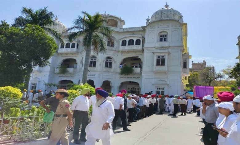 ਸ਼੍ਰੋਮਣੀ ਅਕਾਲੀ ਦਲ ਦਾ ਜਨਰਲ ਇਜਲਾਸ ਸ਼ੁਰੂ, ਸੁਖਬੀਰ ਬਾਦਲ ਤੇ ਬਲਵਿੰਦਰ ਸਿੰਘ ਭੂੰਦੜ ਸਮੇਤ ਸ਼ਾਮਲ ਹੋਏ ਇਹ ਆਗੂ