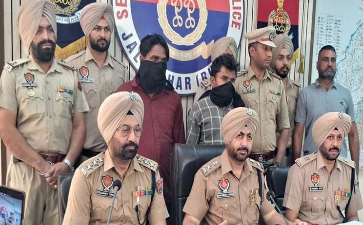 4 ਕਿਲੋ 200 ਗ੍ਰਾਮ ਅਫੀਮ ਸਣੇ ਦੋ ਸਕੇ ਭਰਾ ਕਾਬੂ, ਮੁਕੱਦਮਾ ਦਰਜ