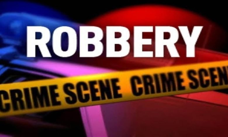 ਬਦਮਾਸ਼ਾਂ ਨੇ ਚਿੱਟੇ ਦਿਨ ਬਜ਼ੁਰਗ ਔਰਤ ਨੂੰ ਬਣਾਇਆ ਨਿਸ਼ਾਨਾ, ਲੁੱਟਿਆ ਸੋਨੇ ਦਾ ਕੜਾ