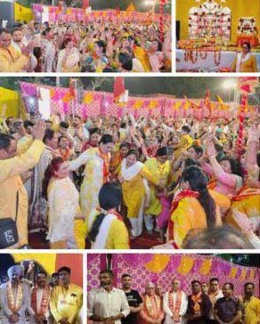 ਗੁਰਦਾਸਪੁਰ ਵਿੱਚ ਸੱਜਿਆ ਬਾਲਾ ਜੀ ਦਾ ਸੋਨੇ ਚਾਂਦੀ ਦਾ ਦਰਬਾਰ ਗੁਰਦਾਸਪੁਰ ਵਿੱਚ ਸੱਜਿਆ ਬਾਲਾ ਜੀ ਦਾ ਸੋਨੇ ਚਾਂਦੀ ਦਾ ਦਰਬਾਰ