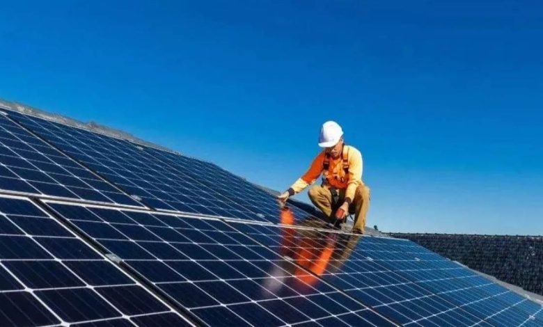 ਚੰਡੀਗੜ੍ਹ ਬਣੇਗਾ ਮਾਡਲ ਸੋਲਰ ਸਿਟੀ, ਸਾਰੀਆਂ ਸਰਕਾਰੀ ਇਮਾਰਤਾਂ 'ਤੇ ਲੱਗੇ ਪਲਾਂਟ; 125 ਮੈਗਾਵਾਟ ਬਿਜਲੀ ਪੈਦਾ ਕਰਨ ਦਾ ਟੀਚਾ