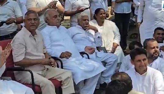 ईडी की कार्रवाई के खिलाफ कांग्रेस का प्रदर्शन, भूपेंद्र हुड्डा समेत कई नेता हिरासत में