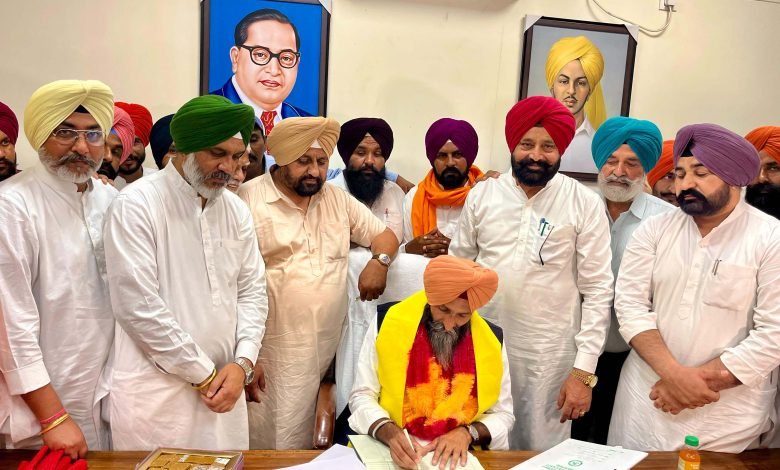 ਬੇਅੰਤ ਸਿੰਘ ਹਕੂਮਤ ਸਿੰਘ ਵਾਲਾ ਨੇ ਮਾਰਕੀਟ ਕਮੇਟੀ ਫ਼ਿਰੋਜ਼ਪੁਰ ਛਾਉਣੀ ਦੇ ਚੇਅਰਮੈਨ ਦਾ ਅਹੁਦਾ ਸੰਭਾਲਿਆ