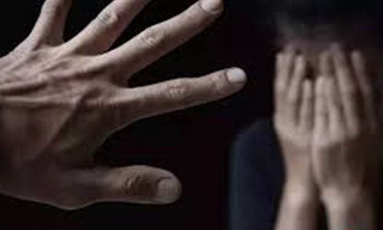 ਲੜਕੀ ਦੀ ਪਹਿਲਾਂ ਬਣਾਈ ਨਹਾਉਂਦੀ ਦੀ ਵੀਡੀਓ, ਫਿਰ ਕੀਤਾ ਬਲੈਕਮੇਲ