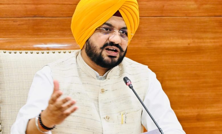 ਮਾਨ ਸਰਕਾਰ ਦਾ ਇਤਿਹਾਸਕ ਫੈਸਲਾ, ਲੱਭਿਆ ਪਰਾਲੀ ਦੇ ਸਥਾਈ ਹੱਲ ਮਾਨ ਸਰਕਾਰ ਦਾ ਇਤਿਹਾਸਕ ਫੈਸਲਾ, ਲੱਭਿਆ ਪਰਾਲੀ ਦੇ ਸਥਾਈ ਹੱਲ