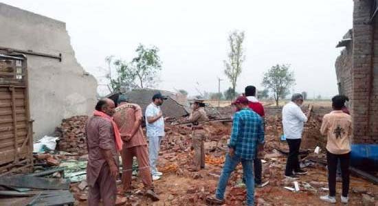 ਪਟਾਕਾ ਫੈਕਟਰੀ ਧਮਾਕਾ : ਮਾਲਕ AAP ਆਗੂ ਤੇ ਪੁੱਤਰ ਸਮੇਤ ਤਿੰਨ ਜਣੇ ਗ੍ਰਿਫ਼ਤਾਰ