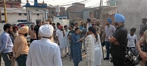 ਹਲਕਾ ਮਜੀਠਾ ਦੇ 6 ਪਿੰਡਾਂ ਅੰਦਰ ਜ਼ਹਿਰੀਲੀ ਸ਼ਰਾਬ ਪੀਣ ਨਾਲ17 ਮੌਤਾਂ ਹਲਕਾ ਮਜੀਠਾ ਦੇ 6 ਪਿੰਡਾਂ ਅੰਦਰ ਜ਼ਹਿਰੀਲੀ ਸ਼ਰਾਬ ਪੀਣ ਨਾਲ17 ਮੌਤਾਂ