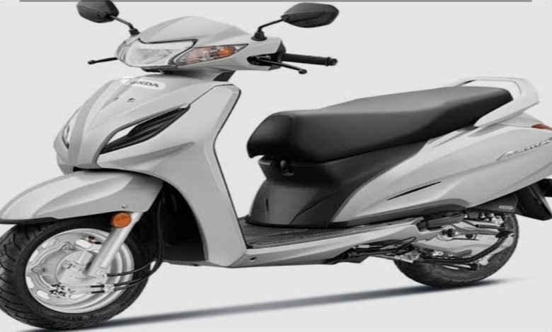 ਚੋਰਾਂ ਦਾ ਕਹਿਰ ਜਾਰੀ, ਚਿੱਟੇ ਦਿਨ ਪੁਲਿਸ ਚੌਂਕੀ ਨੇੜਿਓਂ ਘਰ ਦੇ ਬਾਹਰੋਂ ਐਕਟਿਵਾ ਹੋਈ ਚੋਰੀ