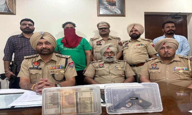 ਨਸ਼ੀਲੇ ਪਦਾਰਥਾਂ ਤੇ ਅਸਲੇ ਸਮੇਤ ਗੈਂਗਸਟਰ ਸੁਖਦੀਪ ਸਿੰਘ ਕਾਬੂ