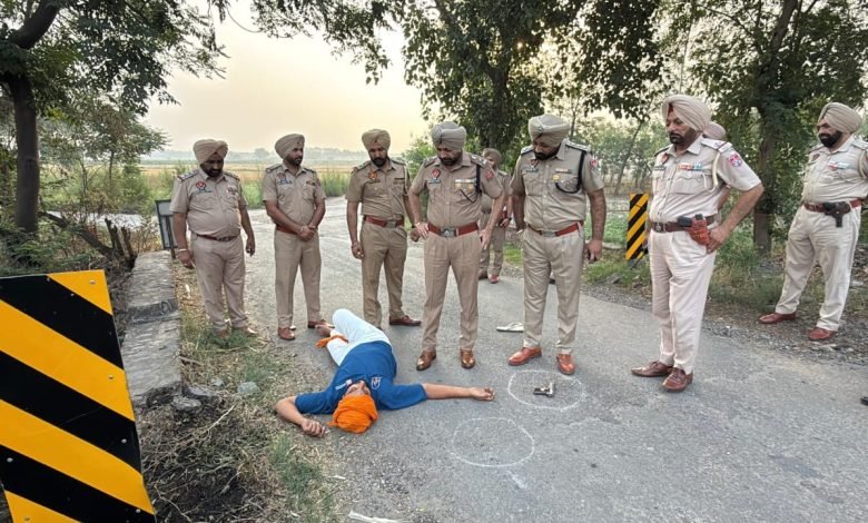 ਜਲੰਧਰ ਦਿਹਾਤੀ ਪੁਲਿਸ ਤੇ ਗੈਂਗਸਟਰ ਵਿਚਕਾਰ ਮੁਕਾਬਲਾ, ਦਿਲਪ੍ਰੀਤ ਬਾਬਾ ਗੈਂਗ ਦਾ ਗੁਰਗਾ ਜ਼ਖਮੀ ਗ੍ਰਿਫ਼ਤਾਰ