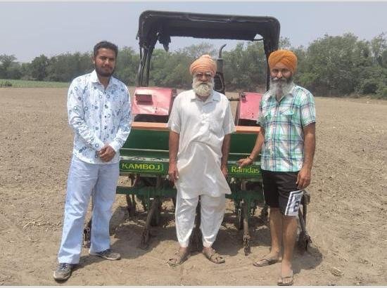 ਗੁਰਦਾਸਪੁਰ: ਕਣਕ ਦੀ ਪੈਦਾਵਾਰ 'ਚ ਔਸਤਨ 2 ਕੁਇੰਟਲ ਪ੍ਰਤੀ ਹੈਕ ਦਾ ਹੋਇਆ ਵਾਧਾ ਗੁਰਦਾਸਪੁਰ: ਕਣਕ ਦੀ ਪੈਦਾਵਾਰ 'ਚ ਔਸਤਨ 2 ਕੁਇੰਟਲ ਪ੍ਰਤੀ ਹੈਕ ਦਾ ਹੋਇਆ ਵਾਧਾ