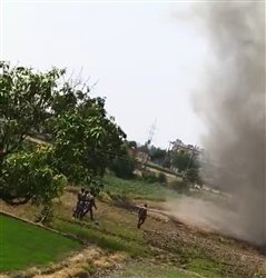 ਪਠਾਨਕੋਟ ਦੇ ਪਿੰਡ ਦੇ ਖੇਤਾਂ 'ਚ ਮਿਲਿਆ ਮੋਰਟਾਰ, ਫੌਜ ਨੇ ਕੀਤਾ ਡਿਫਿਊਜ਼, ਇਲਾਕੇ 'ਚ ਦਹਿਸ਼ਤ ਦਾ ਮਾਹੌਲ