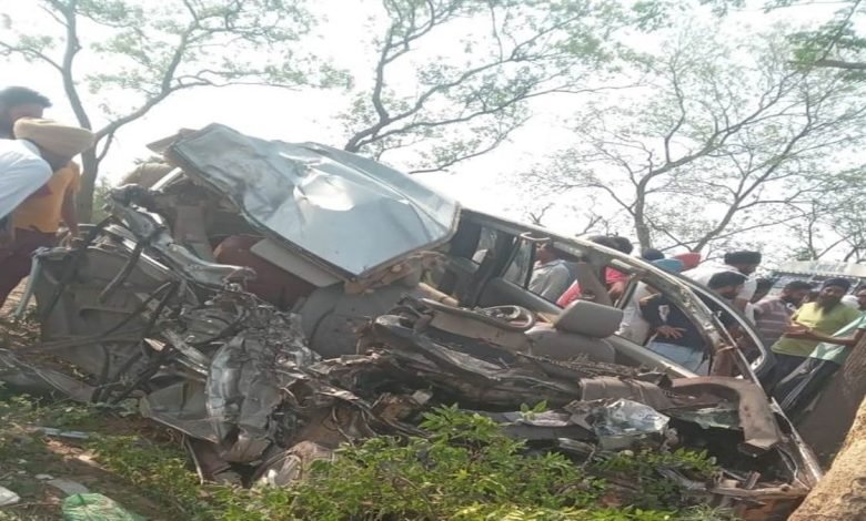 ਬੱਚੇ ਨਹੀਂ ਪਰਤੇ ਪਰ ਉਡੀਕਦੇ ਰਹੇ ਮਾਪੇ ਬੱਚੇ ਨਹੀਂ ਪਰਤੇ ਪਰ ਉਡੀਕਦੇ ਰਹੇ ਮਾਪੇ