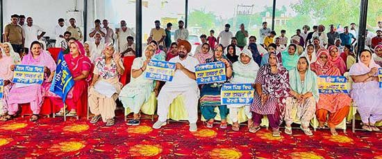 ਪੰਜਾਬ ਸਰਕਾਰ ਵੱਲੋਂ ਰਾਜ ਭਰ ਵਿੱਚ ਚਲਾਈ ਗਈ “ਨਸ਼ਾ ਮੁਕਤੀ ਯਾਤਰਾ” ਦਾ ਮੰਤਵ ਸੂਬੇ ਨੂੰ ਨਸ਼ਾ ਮੁਕਤ ਕਰਨਾ - ਰੰਧਾਵਾ ਪੰਜਾਬ ਸਰਕਾਰ ਵੱਲੋਂ ਰਾਜ ਭਰ ਵਿੱਚ ਚਲਾਈ ਗਈ “ਨਸ਼ਾ ਮੁਕਤੀ ਯਾਤਰਾ” ਦਾ ਮੰਤਵ ਸੂਬੇ ਨੂੰ ਨਸ਼ਾ ਮੁਕਤ ਕਰਨਾ - ਰੰਧਾਵਾ