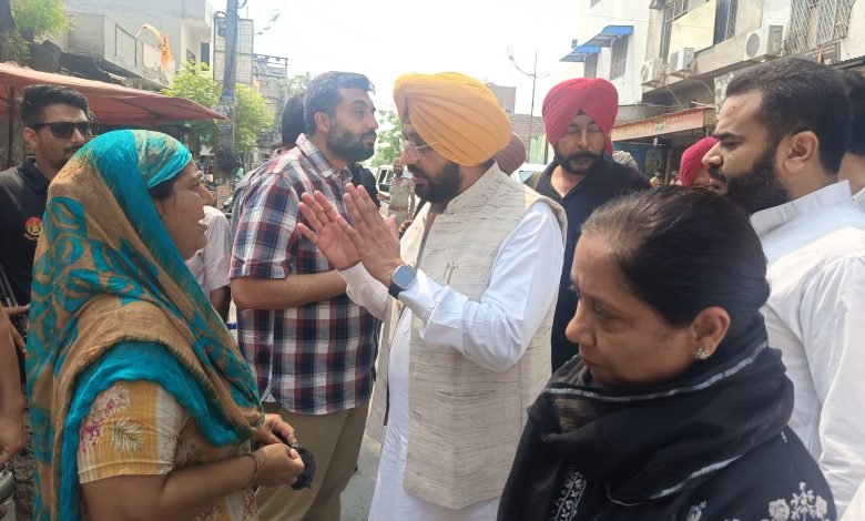 Mann Government Stands as a Pillar of Support in Challenging Times; Ministers Tarunpreet Singh Sond and Dr. Baljit Kaur Visited Fazilka Mann Government Stands as a Pillar of Support in Challenging Times; Ministers Tarunpreet Singh Sond and Dr. Baljit Kaur Visited Fazilka