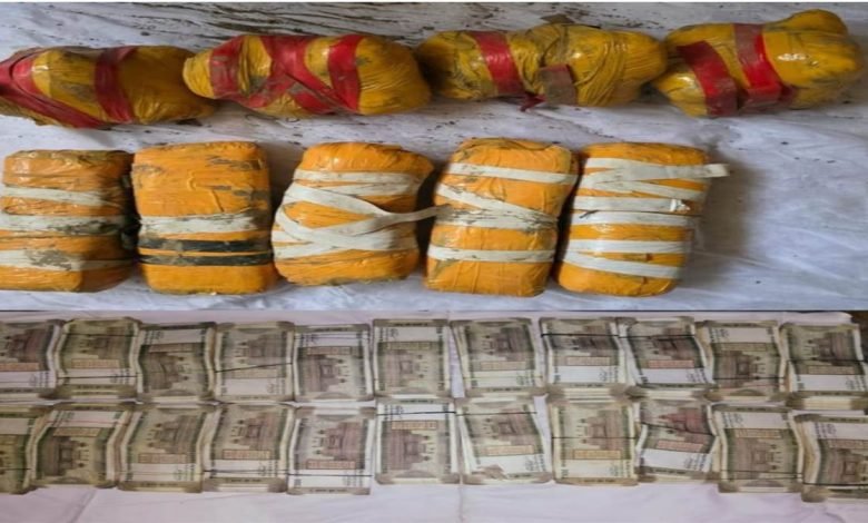 ਅੰਮ੍ਰਿਤਸਰ 'ਚ ANTF ਦੀ ਵੱਡੀ ਕਾਰਵਾਈ ! 4.5 ਕਿਲੋ ਹੈਰੋਇਨ ਤੇ 11 ਲੱਖ ਦੀ ਡ੍ਰਗ ਮਨੀ ਸਮੇਤ ਦੋ ਗ੍ਰਿਫ਼ਤਾਰ