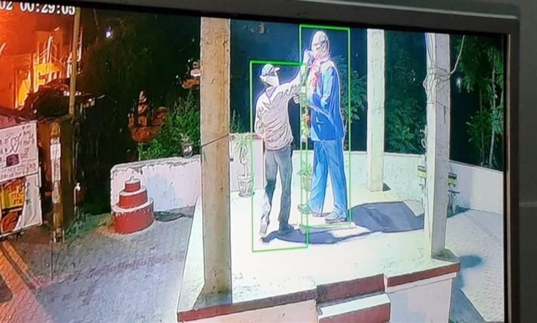 ਫਿਲੌਰ ਦੇ ਪਿੰਡ ਨੰਗਲ 'ਚ ਮੁੜ ਹੋਈ ਬਾਬਾ ਸਾਹਿਬ ਦੇ ਬੁੱਤ ਦੀ ਬੇਅਦਬੀ, ਪੰਨੂ ਨੇ ਵੀਡੀਓ ਜਾਰੀ ਕਰ ਕੇ ਲਈ ਜ਼ਿੰਮੇਵਾਰੀ