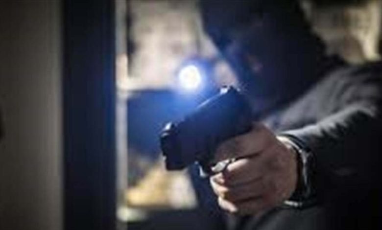 ਬਠਿੰਡਾ 'ਚ ਥਰਮਲ ਕਾਲੋਨੀ ਦੇ ਗੇਟ ਬਾਹਰ ਮੋਟਰਸਾਈਕਲ ਸਵਾਰ ਦੋ ਅਣਪਛਾਤੇ ਨੌਜਵਾਨਾਂ ਨੇ ਵਿਅਕਤੀ 'ਤੇ ਚਲਾਈਆਂ ਗੋਲੀਆਂ, ਗੰਭੀਰ ਜ਼ਖ਼ਮੀ