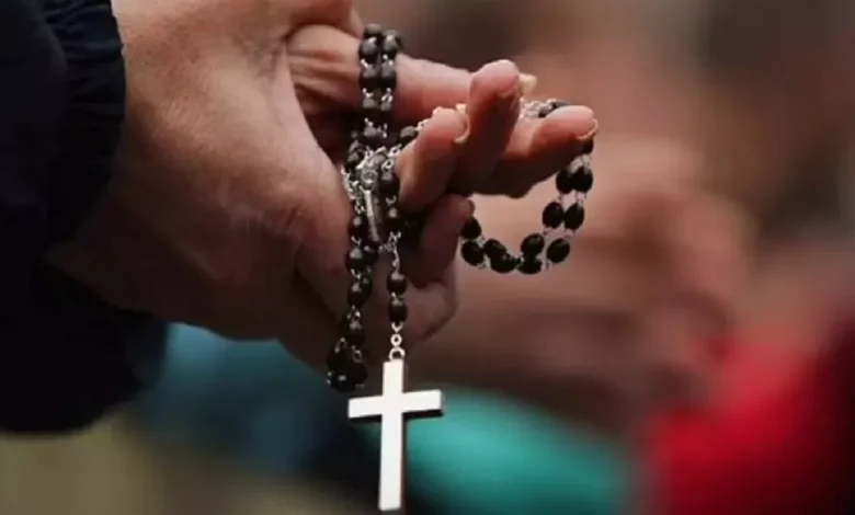 ਪੰਜਾਬ 'ਚ ਕਮਜ਼ੋਰ ਵਰਗ ਦੇ ਸਿੱਖਾਂ ਨੂੰ ਬਣਾਇਆ ਜਾ ਰਿਹੈ ਈਸਾਈ..?