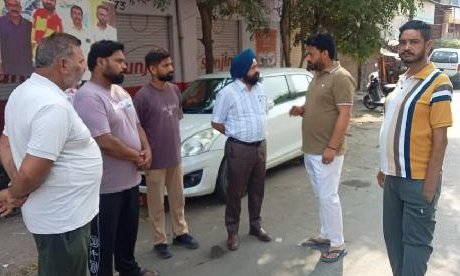 ADC ਡਾ. ਬੇਦੀ ਵੱਲੋਂ ਸ਼ਹਿਰ ਵਿੱਚ ਸੀਵਰੇਜ ਦੀ ਨਿਕਾਸੀ ਦਾ ਜਾਇਜਾ