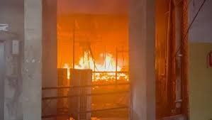 ਪੰਜਾਬ ਅਤੇ ਹਰਿਆਣਾ ਹਾਈ ਕੋਰਟ ਦੇ ਅਹਾਤੇ 'ਚ ਲੱਗੀ ਭਿਆਨਕ ਅੱਗ