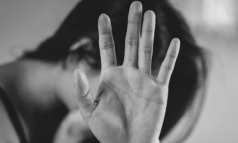 ਘਰ 'ਚ ਇਕੱਲੀ ਨਬਾਲਿਗ ਕੁੜੀ ਨਾਲ ਕੀਤਾ ਜਬਰ-ਜਨਾਹ, ਇਕ ਨਾਮਜ਼ਦ