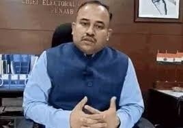 ਪੰਜਾਬ ਦੇ ਮੁੱਖ ਚੋਣ ਅਧਿਕਾਰੀ ਵੱਲੋਂ ਡਿਪਟੀ ਕਮਿਸ਼ਨਰ ਤੇ ਪੁਲਿਸ ਕਮਿਸ਼ਨਰ ਨੂੰ ਵੋਟਿੰਗ ਤੋਂ ਪਹਿਲਾਂ 24 ਘੰਟਿਆਂ ਦੌਰਾਨ ਚੌਕਸੀ ਯਕੀਨੀ ਬਣਾਉਣ ਨਿਰਦੇਸ਼ ਪੰਜਾਬ ਦੇ ਮੁੱਖ ਚੋਣ ਅਧਿਕਾਰੀ ਵੱਲੋਂ ਡਿਪਟੀ ਕਮਿਸ਼ਨਰ ਤੇ ਪੁਲਿਸ ਕਮਿਸ਼ਨਰ ਨੂੰ ਵੋਟਿੰਗ ਤੋਂ ਪਹਿਲਾਂ 24 ਘੰਟਿਆਂ ਦੌਰਾਨ ਚੌਕਸੀ ਯਕੀਨੀ ਬਣਾਉਣ ਨਿਰਦੇਸ਼