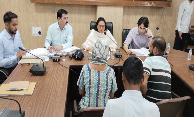 ਮਹਿਲਾ ਕਮਿਸ਼ਨ ਔਰਤਾਂ ਦੀਆਂ ਸਮੱਸਿਆਵਾਂ ਦੇ ਹੱਲ ਤੇ ਨਿਰਪੱਖ ਜਾਂਚ ਕਰਨ ਲਈ ਵਚਨਬੱਧ: ਰਾਜ ਲਾਲੀ ਗਿੱਲ