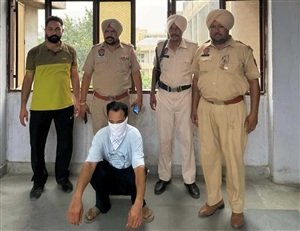 ਨਕਲੀ ਦੁੱਧ ਦਾ ਧੰਦਾ ਕਰਨ ਵਾਲੇ ਪਤੀ-ਪਤਨੀ ਕੀਤੇ ਕਾਬੂ, ਵੇਰਕਾ ਦਾ ਅਧਿਕਾਰਤ ਦੁੱਧ ਕੁਲੈਕਟਰ ਸੈਂਟਰ ਚਲਾਉਂਦਾ ਸੀ ਜੋੜਾ ਨਕਲੀ ਦੁੱਧ ਦਾ ਧੰਦਾ ਕਰਨ ਵਾਲੇ ਪਤੀ-ਪਤਨੀ ਕੀਤੇ ਕਾਬੂ, ਵੇਰਕਾ ਦਾ ਅਧਿਕਾਰਤ ਦੁੱਧ ਕੁਲੈਕਟਰ ਸੈਂਟਰ ਚਲਾਉਂਦਾ ਸੀ ਜੋੜਾ