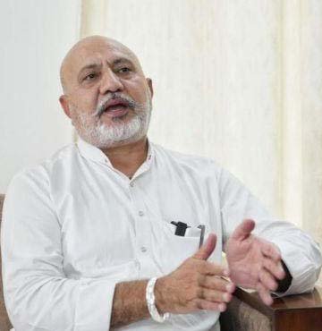 ਚਿੱਟੇ ਦੀ ਥਾਂ ਡੋਡੇ-ਅਫੀਮ ਦੀ ਵਕਾਲਤ ਕਰਕੇ ਰਾਜਾ ਵੜਿੰਗ, ਨਸ਼ੇ ਕਾਰਨ ਉਜੜੇ ਪਰਿਵਾਰਾਂ ਦਾ ਕਰ ਰਹੇ ਹਨ ਅਪਮਾਨ- ਬਲਤੇਜ ਪੰਨੂ