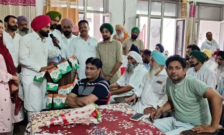 ਵਰਕਰਾਂ ਦੀਆਂ ਭਾਵਨਾਵਾਂ ਨੂੰ ਹਾਈਕਮਾਂਡ ਤੱਕ ਪਹੁੰਚਾਇਆ ਜਾਵੇਗਾ : ਕੋਆਰਡੀਨੇਟਰ ਬੀਰਇੰਦਰ ਧਾਲੀਵਾਲ