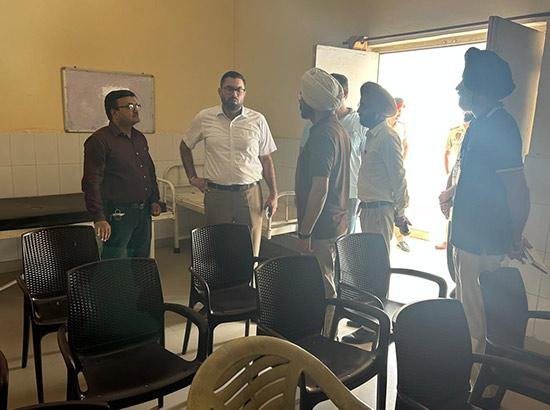 ਡਿਪਟੀ ਕਮਿਸ਼ਨਰ ਦਲਵਿੰਦਰਜੀਤ ਸਿੰਘ ਵੱਲੋਂ ਸਰਕਾਰੀ ਨਸ਼ਾ ਛੁਡਾਊ ਕੇਂਦਰ ਬੱਬਰੀ ਦਾ ਦੌਰਾ ਡਿਪਟੀ ਕਮਿਸ਼ਨਰ ਦਲਵਿੰਦਰਜੀਤ ਸਿੰਘ ਵੱਲੋਂ ਸਰਕਾਰੀ ਨਸ਼ਾ ਛੁਡਾਊ ਕੇਂਦਰ ਬੱਬਰੀ ਦਾ ਦੌਰਾ