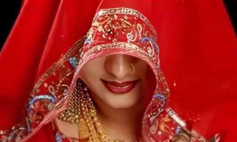 ਵਿਦੇਸ਼ ਲਿਜਾਣ ਦੇ ਸੁਪਨੇ ਦਿਖਾ ਕੇ ਕੀਤਾ ਵਿਆਹ, 24 ਲੱਖ ਖਰਚ ਕਰਵਾ ਕੇ ਮੁੱਕਰੀ ਦੁਲਹਨ ਵਿਦੇਸ਼ ਲਿਜਾਣ ਦੇ ਸੁਪਨੇ ਦਿਖਾ ਕੇ ਕੀਤਾ ਵਿਆਹ, 24 ਲੱਖ ਖਰਚ ਕਰਵਾ ਕੇ ਮੁੱਕਰੀ ਦੁਲਹਨ