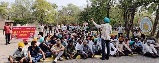 ਥਰਮਲ ਦੇ ਠੇਕਾ ਮੁਲਾਜ਼ਮਾਂ ਨੇ 3 ਜੁਲਾਈ ਦੇ ਸੂਬਾ ਪੱਧਰੀ ਧਰਨੇ ਦੀ ਤਿਆਰੀ ਵਜੋਂ ਕੀਤੀ ਗੇਟ ਰੈਲੀ