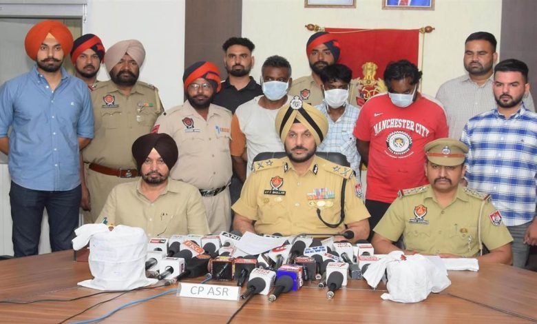 ਅੰਮ੍ਰਿਤਸਰ 'ਚ ਦੋ ਅੰਤਰਰਾਸ਼ਟਰੀ ਨਾਰਕੋ-ਤਸਕਰੀ ਕਾਰਟੈਲਾਂ ਦਾ ਪਰਦਾਫਾਸ਼