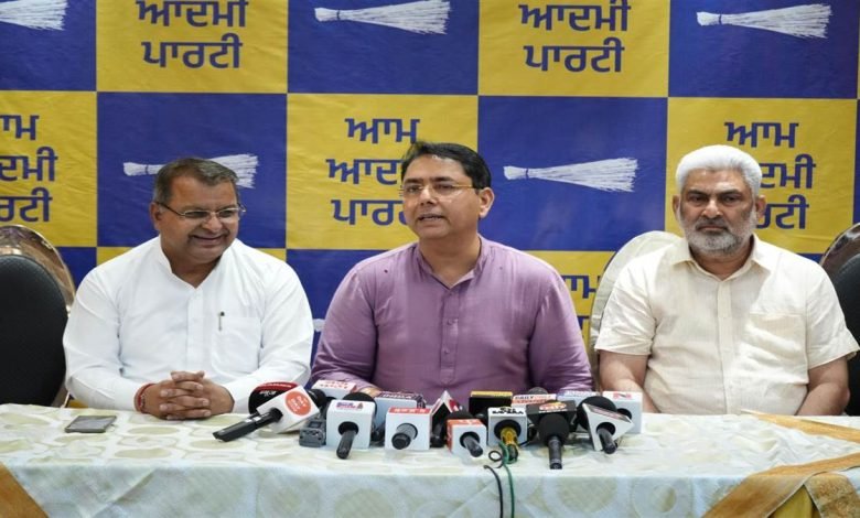 ਅਮਨ ਅਰੋੜਾ ਨੇ ਜਾਖੜ ਦੀ ਚੁਣੌਤੀ ਕੀਤੀ ਸਵੀਕਾਰ