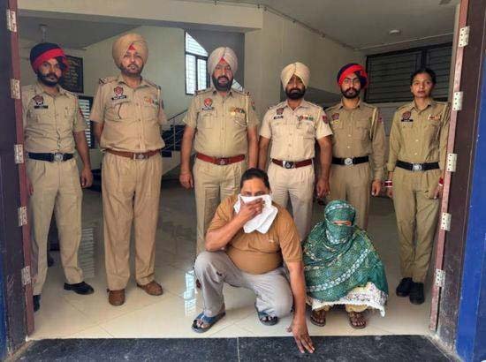 ਨਸ਼ੀਲਾ ਪਾਊਡਰ, ਹੈਰੋਈਨ, ਨਸ਼ੀਲੀਆਂ ਗੋਲੀਆ, 01 ਪਿਸਟਲ ਸਮੇਤ 5 ਵਿਅਕਤੀ ਕੀਤੇ ਗ੍ਰਿਫਤਾਰ ਨਸ਼ੀਲਾ ਪਾਊਡਰ, ਹੈਰੋਈਨ, ਨਸ਼ੀਲੀਆਂ ਗੋਲੀਆ, 01 ਪਿਸਟਲ ਸਮੇਤ 5 ਵਿਅਕਤੀ ਕੀਤੇ ਗ੍ਰਿਫਤਾਰ