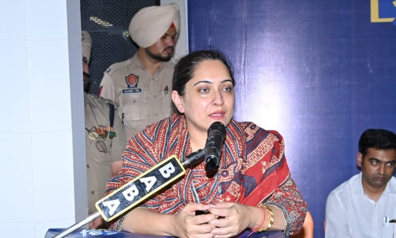 नशा पीड़ितों के उपचार के लिए पुलिस व जिला प्रशासन ने ‘प्रोजेक्ट आस’ की शुरूआत की