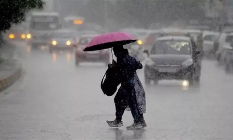 ਪੰਜਾਬ ਦੇ ਕਈ ਜ਼ਿਲ੍ਹਿਆਂ ’ਚ ਭਾਰੀ ਬਾਰਿਸ਼, ਡਿੱਗਿਆ ਤਾਪਮਾਨ