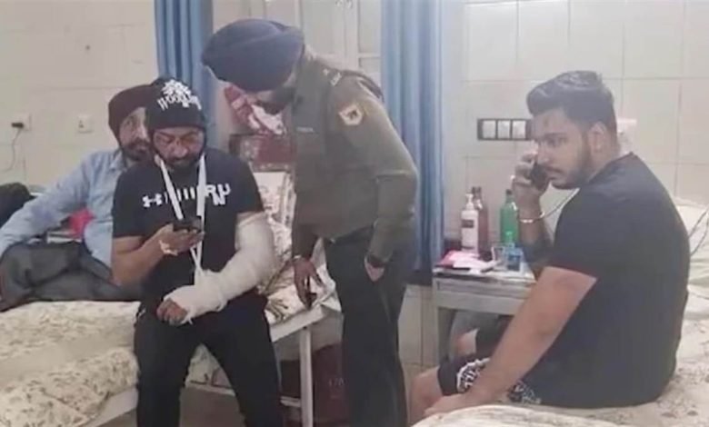 ਕਰਨਲ ਬਾਠ ਮਾਮਲੇ ਨਾਲ ਜੁੜੀ ਵੱਡੀ ਅਪਡੇਟ ! 4 ਇੰਸਪੈਕਟਰਾਂ ਤੇ ਦੋ ਹੋਰ ਮੁਲਾਜ਼ਮਾਂ ਦੀਆਂ ਸੇਵਾਵਾਂ 'ਚ ਕਟੌਤੀ