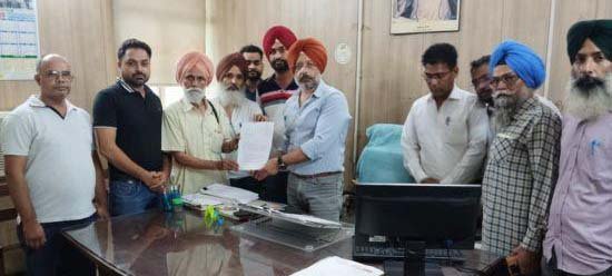 ਪੰਜਾਬ ਭਰ ਦੇ ਬਿਜਲੀ ਕਾਮਿਆਂ ਵੱਲੋਂ ਦਿੱਤੇ ਗਏ ਮੰਗ ਪੱਤਰ