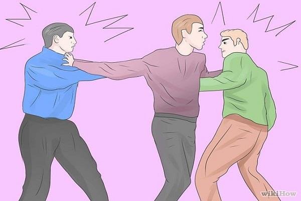 ਫ਼ਲਾਂ ਦੀ ਦੁਕਾਨ ਤੋਂ ਚੁੱਕੇ ਪੈਸੇ, ਰੋਕਣ ’ਤੇ ਕੀਤਾ ਹਮਲਾ